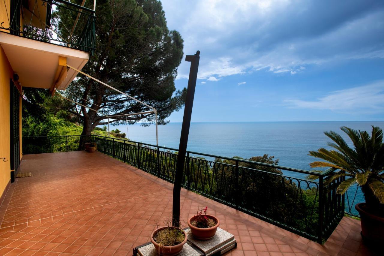 080 - La Villa Storica Il Vigneto 45B, Terrazza Sul Mare - Parcheggio Privato Gratis Moneglia Exterior photo